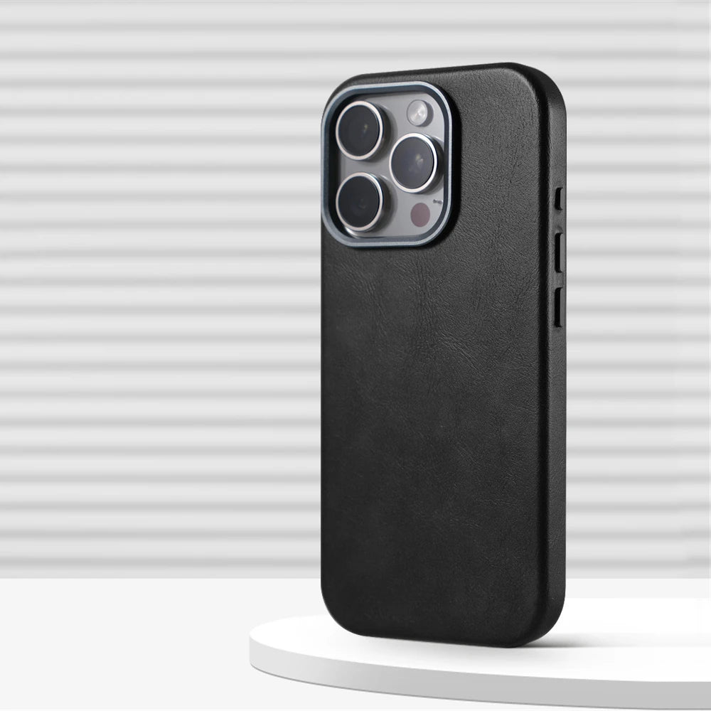 Retro Leather MagSafe Case – Elegant Business Protection